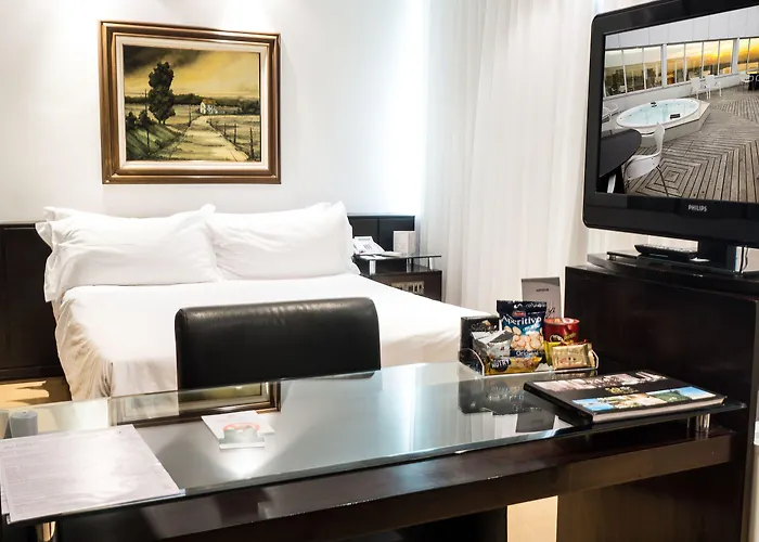 Hotel Plaza Sao Rafael - Proximo Ao Cais Embarcadero E Hosp Santa Casa
