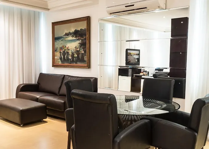 Hotel Plaza Sao Rafael - Proximo Ao Cais Embarcadero E Hosp Santa Casa 4*