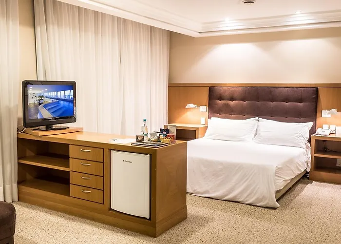Hotel Plaza Sao Rafael - Proximo Ao Cais Embarcadero E Hosp Santa Casa