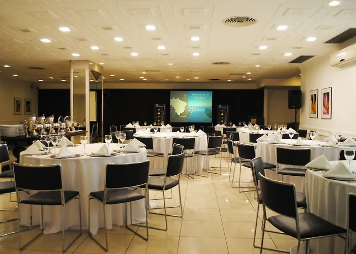 Plaza Sao Rafael - Proximo Ao Cais Embarcadero E Hosp Santa Casa Hotel Porto Alegre